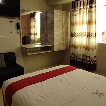 צ'ימבוטה Hotel Real Bolivar מראה חיצוני תמונה