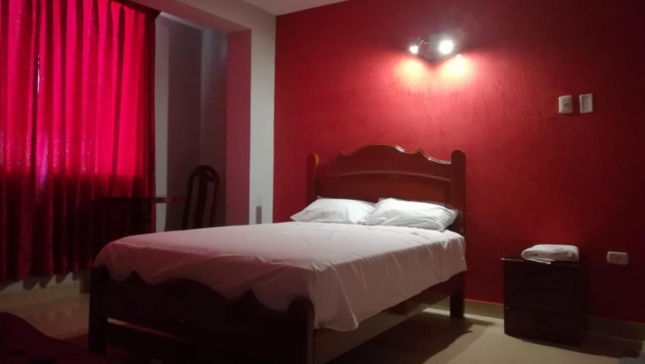 צ'ימבוטה Hotel Real Bolivar מראה חיצוני תמונה