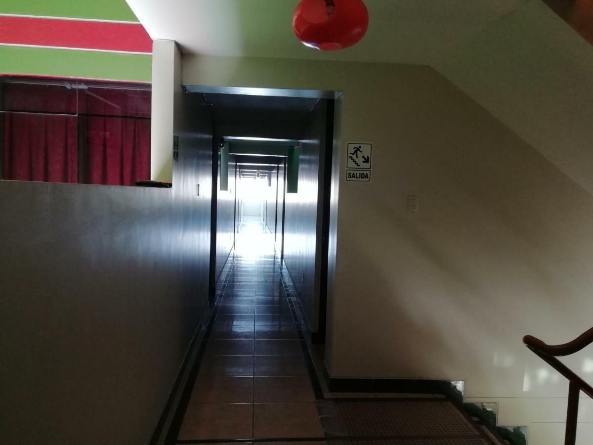 צ'ימבוטה Hotel Real Bolivar מראה חיצוני תמונה